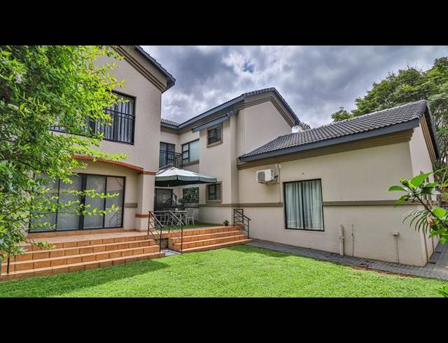 3 BEDROOM PROPERTY TO RENT IN MIDSTREAM ESTATE